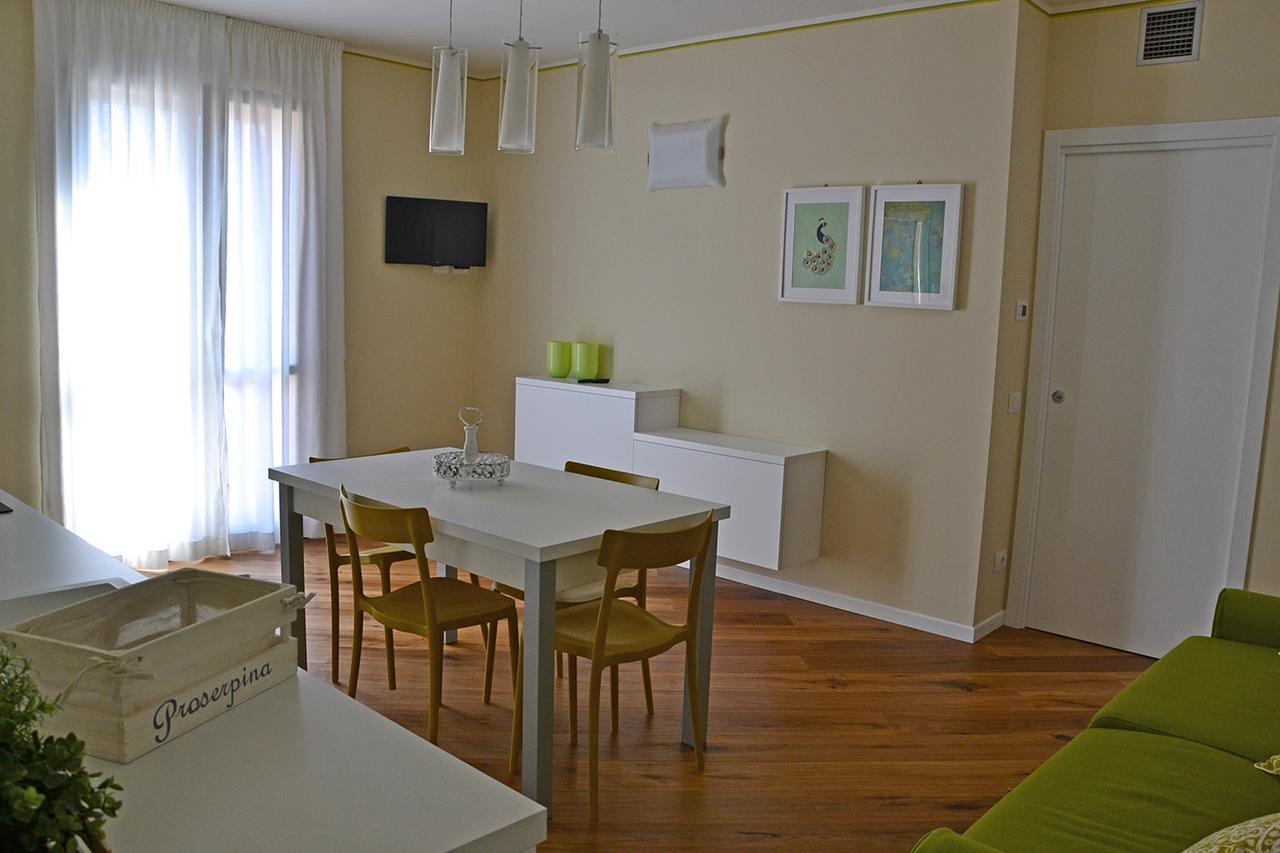 Апартаменты Residenza Diana Тосколано-Мадерно Экстерьер фото
